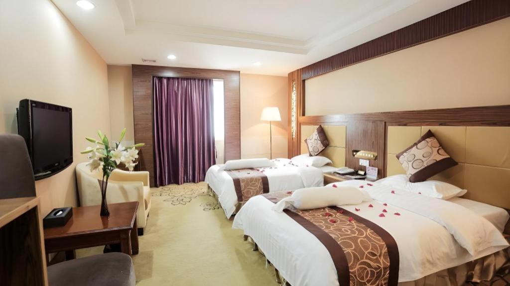 Airport Liwan Hotel Гуанчжоу Экстерьер фото